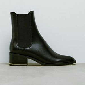 Zara NWT Ankle Bootie